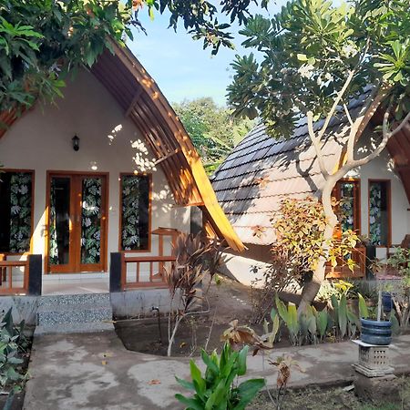 Florine'S Garden Hotel Гили Еър Екстериор снимка