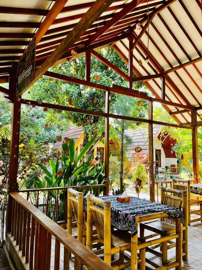 Florine'S Garden Hotel Гили Еър Екстериор снимка