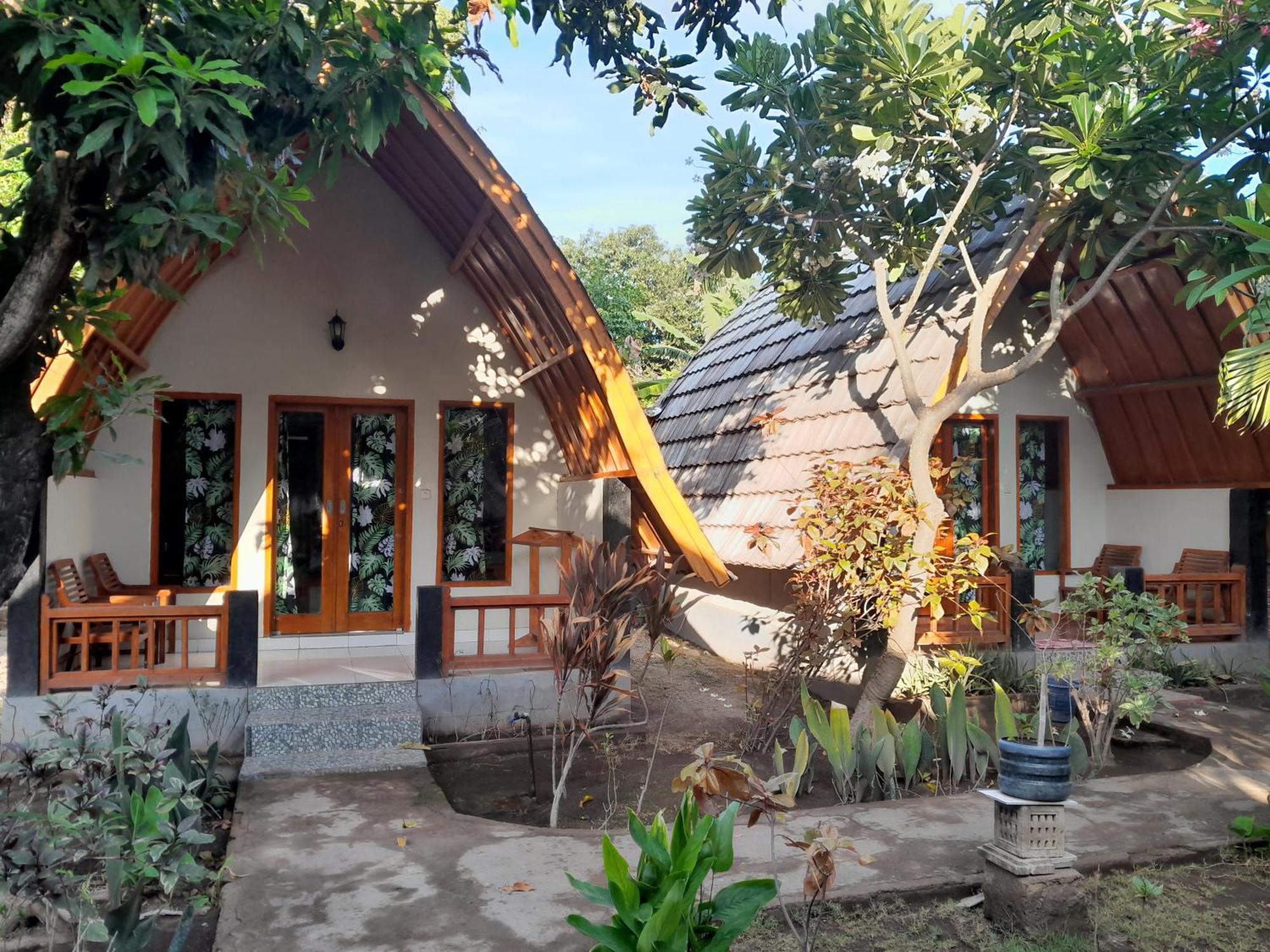 Florine'S Garden Hotel Гили Еър Екстериор снимка